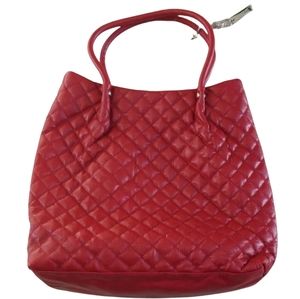 Nwt DKNY quilted leather handbag